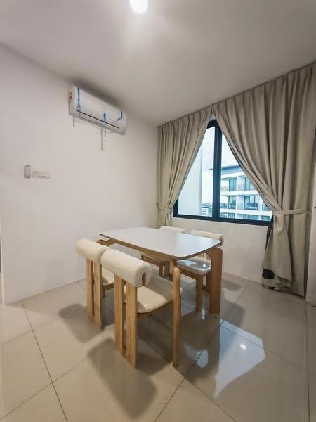 Kondominium untuk Disewa di Tropics City - Leslie Loi - Dining Room - PropertyGuru.com.my