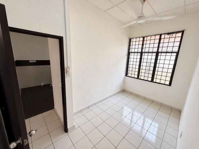 Rumah Teres 1.5-Tingkat untuk Dijual di Taman Molek (Johor Bahru) - Fakhrul Imlan - Interior - PropertyGuru.com.my