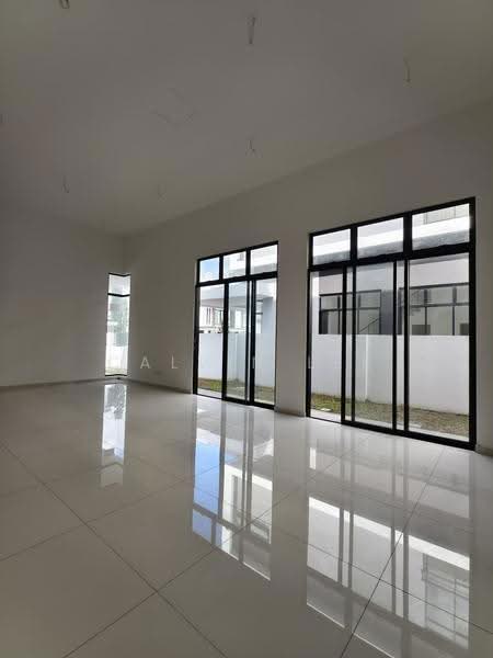 Cluster House for Sale in Bandar Putra Jaya (Tebrau) - Calvin Lee - PropertyGuru.com.my