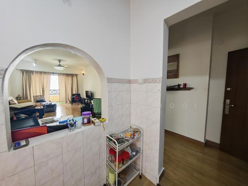 Condominium for Sale at Vista Komanwel A - Samantha Chooi - Living Room - PropertyGuru.com.my