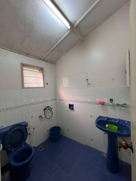 Bungalow House for Sale in Seksyen 12 (Petaling Jaya) - Jayden Heng - Bathroom - PropertyGuru.com.my