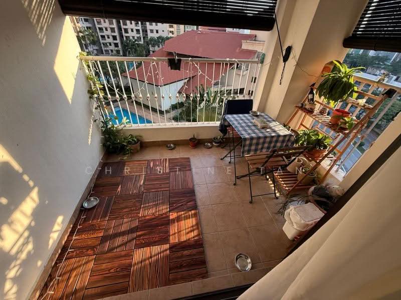 Kondominium untuk Dijual di Casa Tropicana - Christine Tan - Balcony - PropertyGuru.com.my
