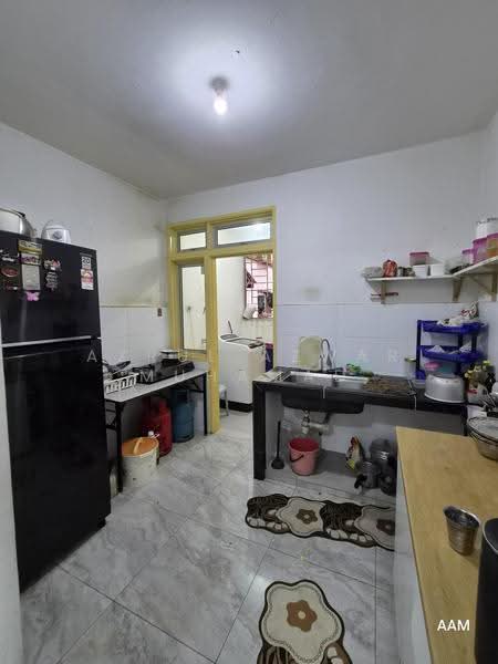 Apartment for Sale at Desa Bangsawan - Azrul Azwar Muhamad - Kitchen - PropertyGuru.com.my