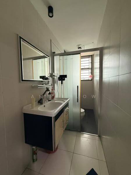 2-storey Terraced House for Sale in Taman JP Perdana (Johor Bahru) - Annie Low - Bathroom - PropertyGuru.com.my