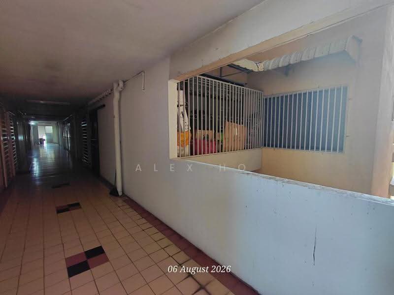 Condominium for Sale at Serina Bay - Alex Ho - Corridor - PropertyGuru.com.my