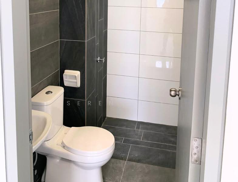 Kediaman Servis untuk Dijual di Traders Garden @ Cheras Selatan - Serena Lee - Bathroom - PropertyGuru.com.my