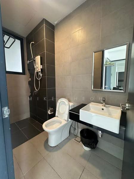 Service Residence for Sale at Urban Suites - Mike Kheoh - Bathroom - PropertyGuru.com.my