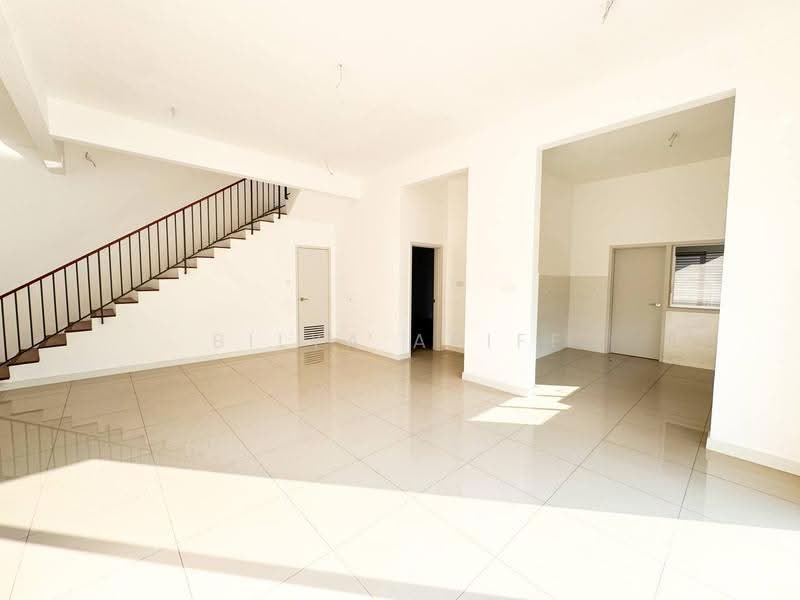 Rumah Teres 2-Tingkat untuk Dijual di Taman Cahaya Alam (Shah Alam) - BILYA ARIFF - PropertyGuru.com.my