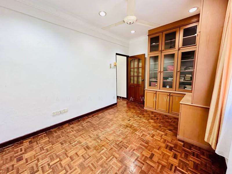 Rumah Teres 2-Tingkat untuk Dijual di Seksyen 1 Bandar Baru Bangi (Bandar Baru Bangi) - Fauran Nawawi - PropertyGuru.com.my