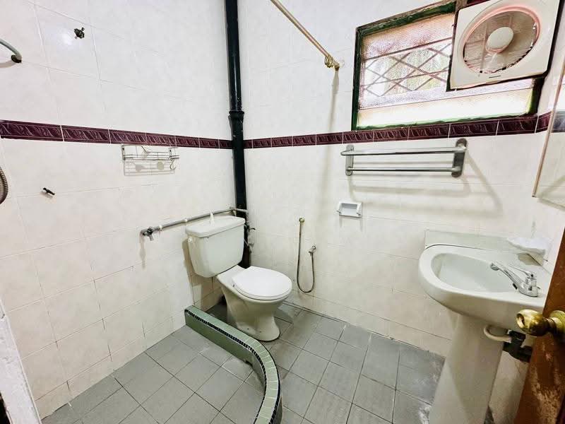 Rumah Teres 2-Tingkat untuk Dijual di Seksyen 1 Bandar Baru Bangi (Bandar Baru Bangi) - Fauran Nawawi - PropertyGuru.com.my