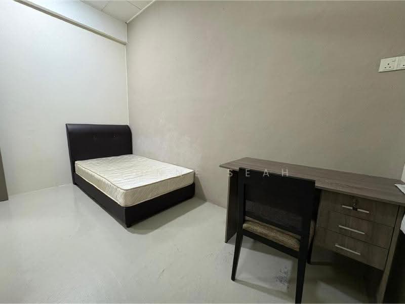 2-storey Terraced House for Rent in Taman Suria (Nibong Tebal) - Fionne Seah - Bedroom - PropertyGuru.com.my