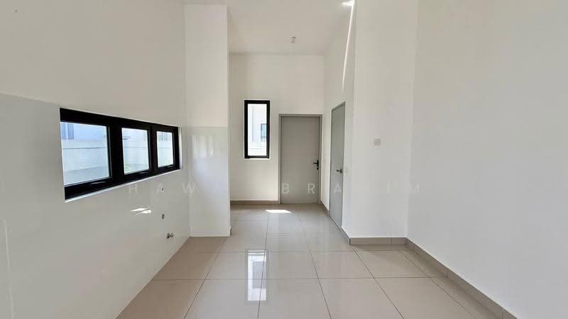 Semi-Detached House for Sale in Cyber 10 (Cyberjaya) - Hawa Ibrahim - Interior - PropertyGuru.com.my