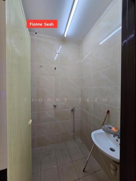 Terraced House for Rent in Taman Serai Wangi (Padang Serai) - Fionne Seah - Bathroom - PropertyGuru.com.my