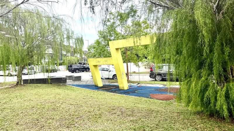 2.5-storey Terraced House for Sale in USJ Heights (Subang Jaya) - BILYA ARIFF - Exterior - PropertyGuru.com.my