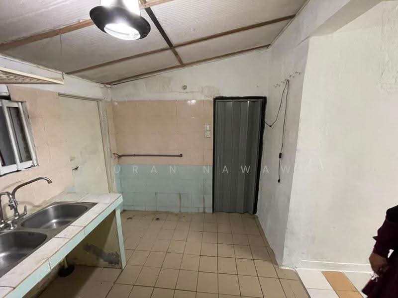 1-storey Terraced House for Sale in Salak Selatan (Kuala Lumpur) - Fauran Nawawi - PropertyGuru.com.my