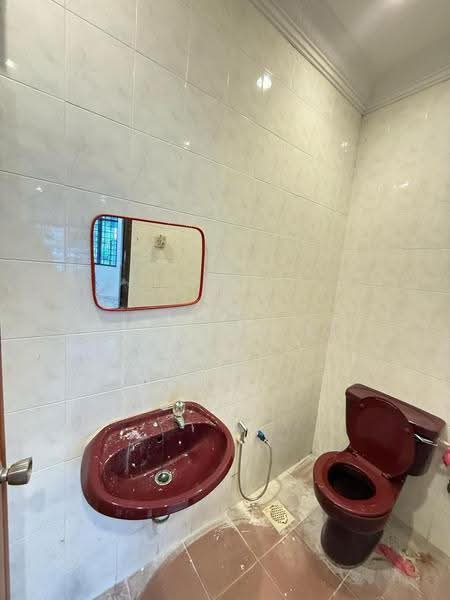 1-storey Terraced House for Sale in Taman Desa Jaya (Johor Bahru) - Melinda Ee - Bathroom - PropertyGuru.com.my