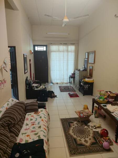 1-storey Terraced House for Sale in Taman Megah Ria (Masai) - Zack Chow - Living Room - PropertyGuru.com.my