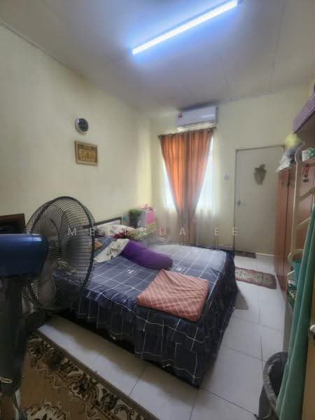 2-storey Terraced House for Sale in Taman Mount Austin (Tebrau) - Melinda Ee - Bedroom - PropertyGuru.com.my