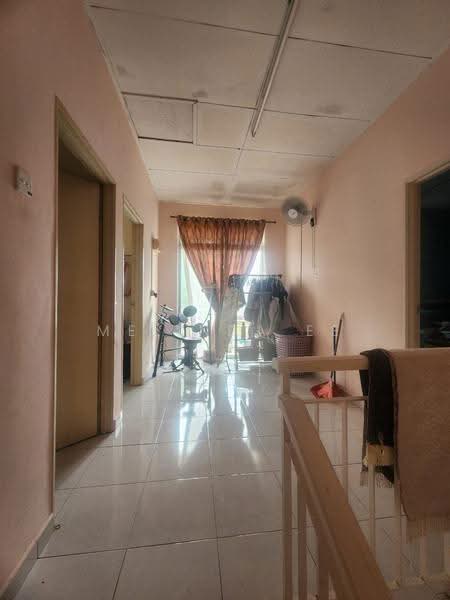 2-storey Terraced House for Sale in Taman Mount Austin (Tebrau) - Melinda Ee - Corridor - PropertyGuru.com.my