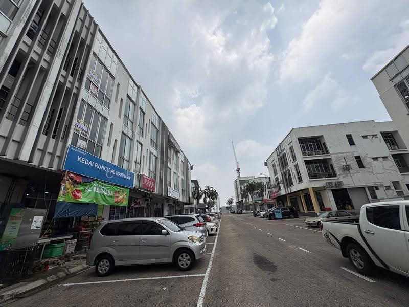 Shop / Office for Sale in Taman Cahaya Kota Puteri (Masai) - Celine Chai - Exterior - PropertyGuru.com.my