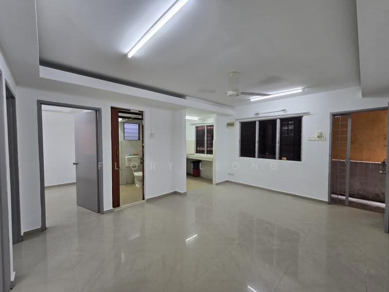 Flat for Rent at Seri Rinching - Flory Leong - Living Room - PropertyGuru.com.my