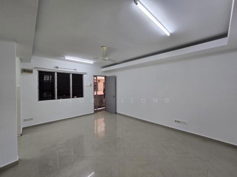 Flat for Rent at Seri Rinching - Flory Leong - Living Room - PropertyGuru.com.my
