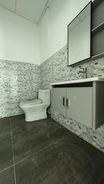 Office for Rent in Kota Kinabalu (Sabah) - Abby Tan - Bathroom - PropertyGuru.com.my