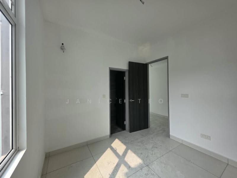 Rumah Kluster untuk Dijual di Mutiara Rini (Skudai) - Janice Teo - PropertyGuru.com.my