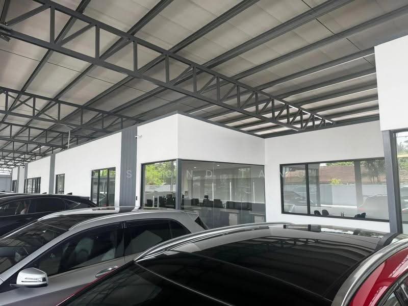 Warehouse for Rent in Puchong (Selangor) - Desmond Tang - Exterior - PropertyGuru.com.my