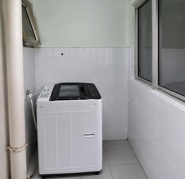 Kondominium untuk Disewa di Teratai Mewah Condominium - Hoi Lan Ching - Balcony - PropertyGuru.com.my