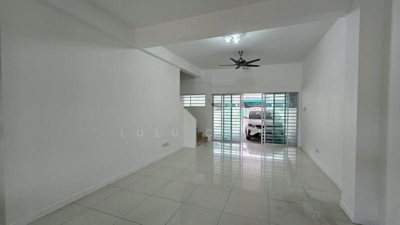 Rumah Teres 2-Tingkat untuk Dijual di Kota Kinabalu (Sabah) - Lulu Chin - Living Room - PropertyGuru.com.my
