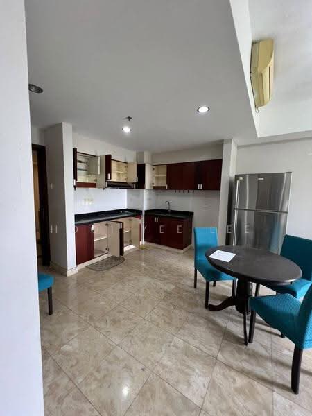 Kediaman Servis untuk Dijual di Cinta Ayu Resort (Pulai Spring) - Hooi Yee Lee - Kitchen - PropertyGuru.com.my