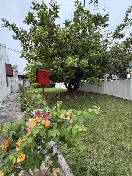 Terraced House for Sale in Bayan Baru (Penang) - Ms Chang - Garden - PropertyGuru.com.my