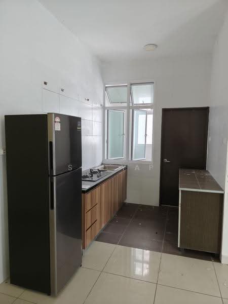 Condominium for Rent at M Condominium @ Larkin - Sun Yap - Kitchen - PropertyGuru.com.my