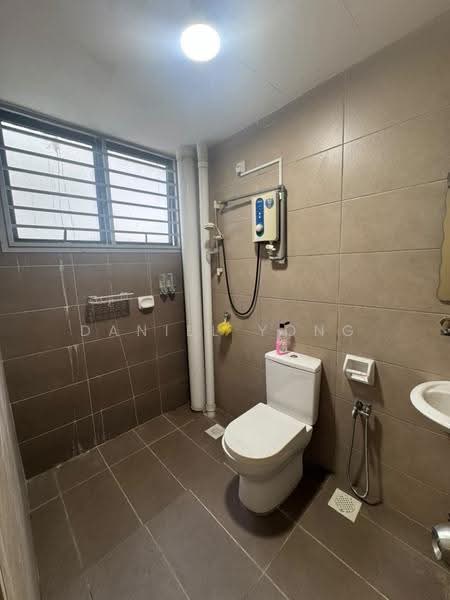Service Residence for Sale at ARC @ Austin Hills - Daniel Yong - Bathroom - PropertyGuru.com.my