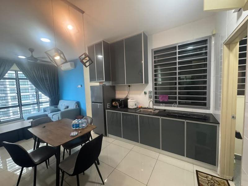 Service Residence for Sale at ARC @ Austin Hills - Daniel Yong - Kitchen - PropertyGuru.com.my