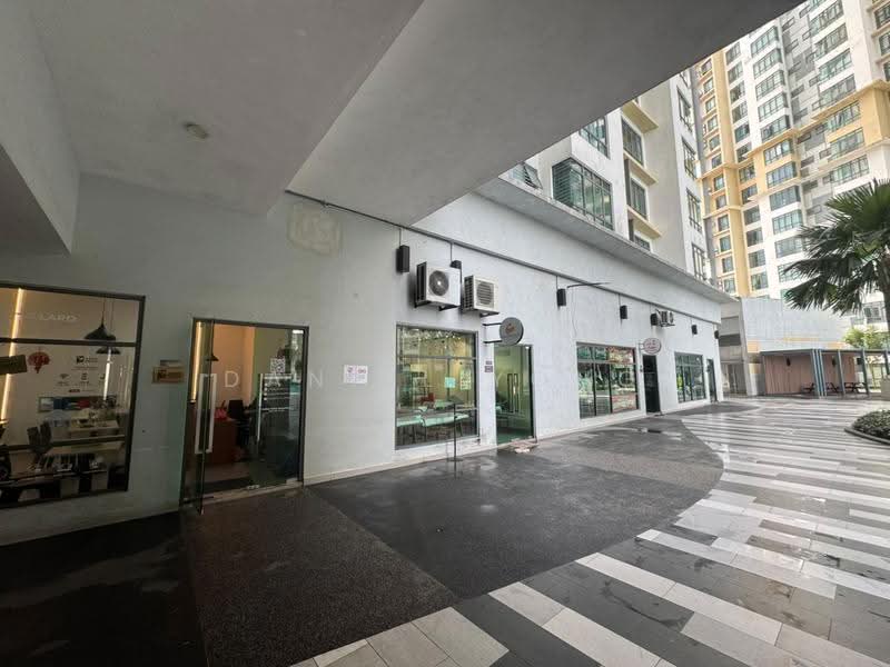 Service Residence for Sale at ARC @ Austin Hills - Daniel Yong - Exterior - PropertyGuru.com.my