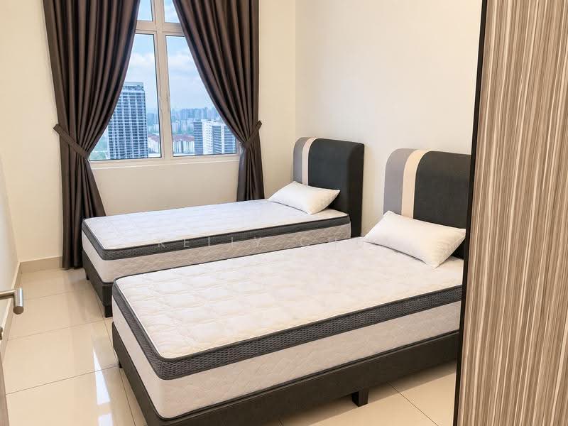 Condominium for Rent at Paraiso Residence @ The Earth - Kelly Chua - Bedroom - PropertyGuru.com.my