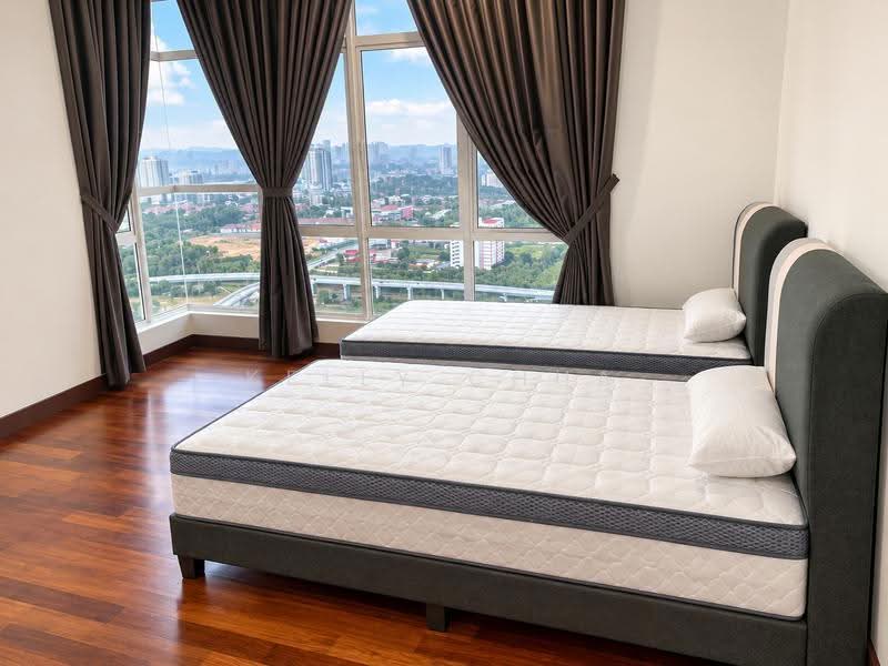 Condominium for Rent at Paraiso Residence @ The Earth - Kelly Chua - Bedroom - PropertyGuru.com.my