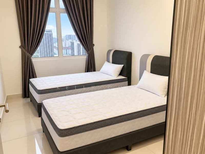 Condominium for Rent at Paraiso Residence @ The Earth - Kelly Chua - Bedroom - PropertyGuru.com.my