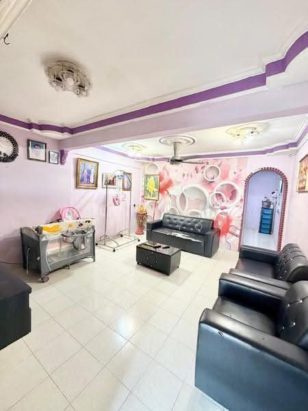 2-storey Terraced House for Sale in Kelapa Sawit (Kulai) - Daniel Yong - Living Room - PropertyGuru.com.my