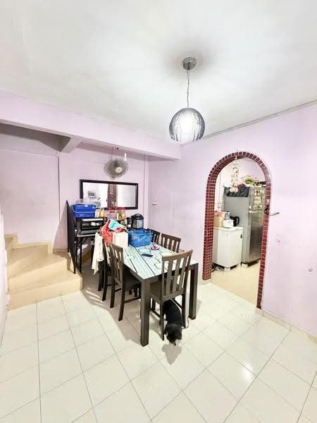 2-storey Terraced House for Sale in Kelapa Sawit (Kulai) - Daniel Yong - Dining Room - PropertyGuru.com.my