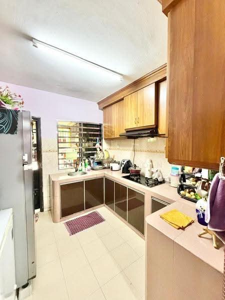 2-storey Terraced House for Sale in Kelapa Sawit (Kulai) - Daniel Yong - Kitchen - PropertyGuru.com.my