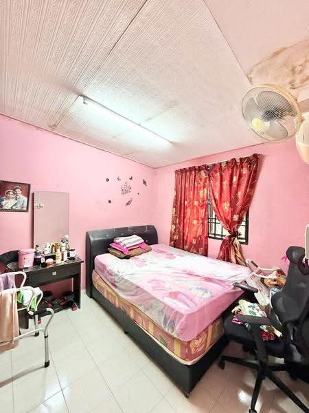 2-storey Terraced House for Sale in Kelapa Sawit (Kulai) - Daniel Yong - Bedroom - PropertyGuru.com.my