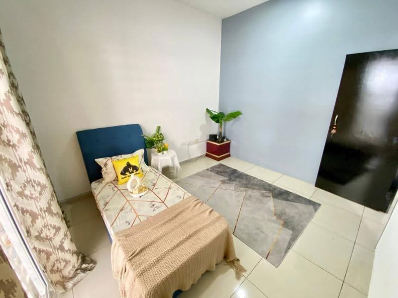 Terraced House for Rent in Bandar Sri Sendayan (Negeri Sembilan) - Jasmine Kok - Bedroom - PropertyGuru.com.my
