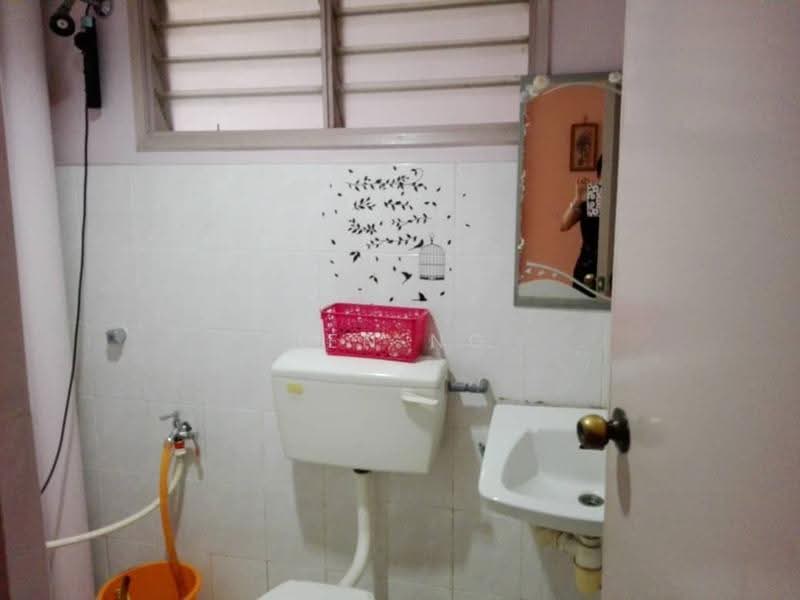 Apartment for Sale at Vista Saujana - Ben Ng - Bathroom - PropertyGuru.com.my