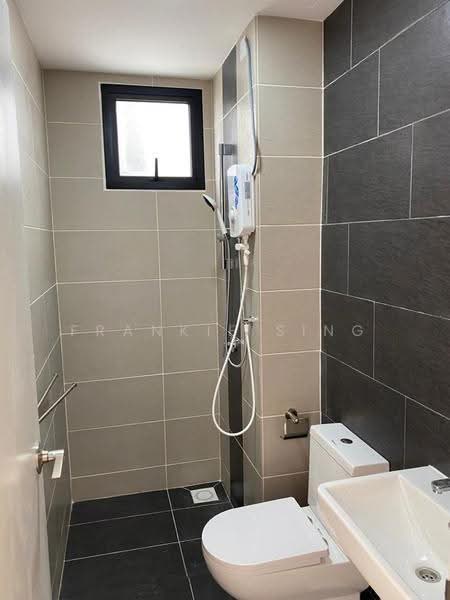 Kediaman Servis untuk Disewa di Tuan Residency - Frankie Sing - Bathroom - PropertyGuru.com.my