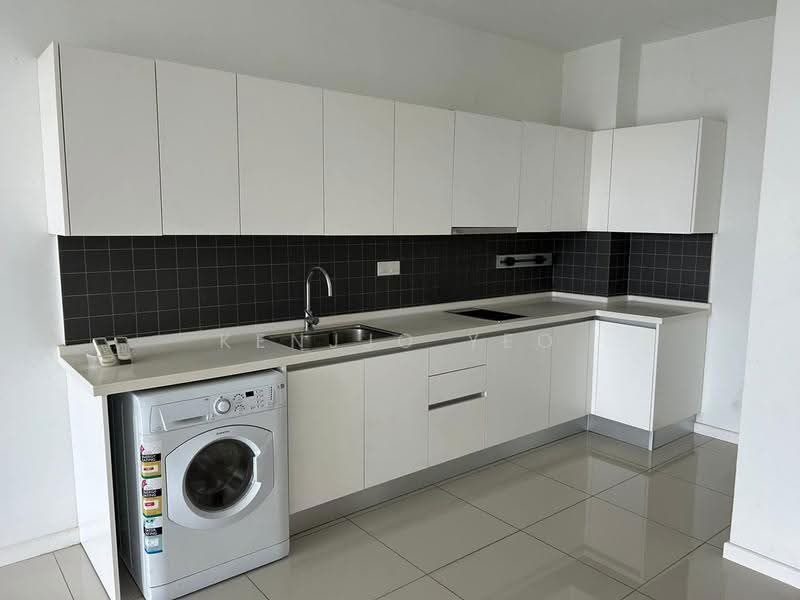 Condominium for Sale at Urbana Residences - Kenjjo Yeo - Kitchen - PropertyGuru.com.my