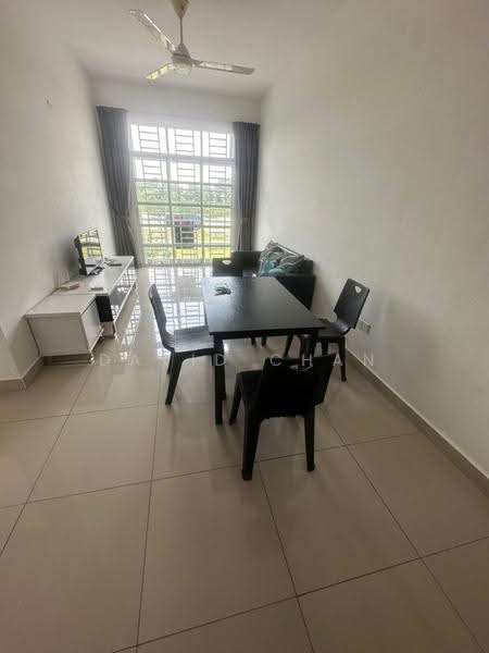 Pangsapuri untuk Dijual di Nusa Heights (Nusa Puncak) - David Chan - Living Room - PropertyGuru.com.my