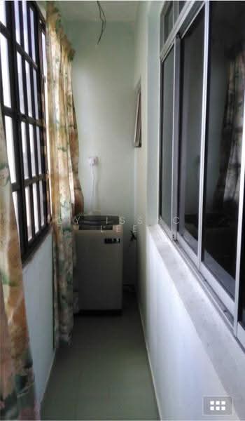 Kondominium untuk Dijual di N-Park Condominium - Cy Issac Lee - Balcony - PropertyGuru.com.my